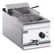 Silverlink 600 Electric Counter-top Single Tank Fryer - 1 Basket - W 300 Mm - 3.0 KW
