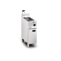 Lincat Opus 800 Single Tank Single Basket Free Standing Electric Filtration Fryer OE8112/OP